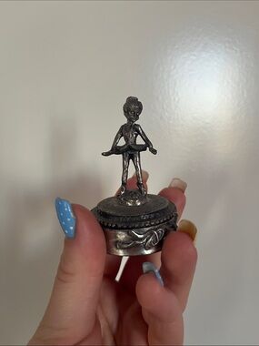 Ballerina Round Trinket Box